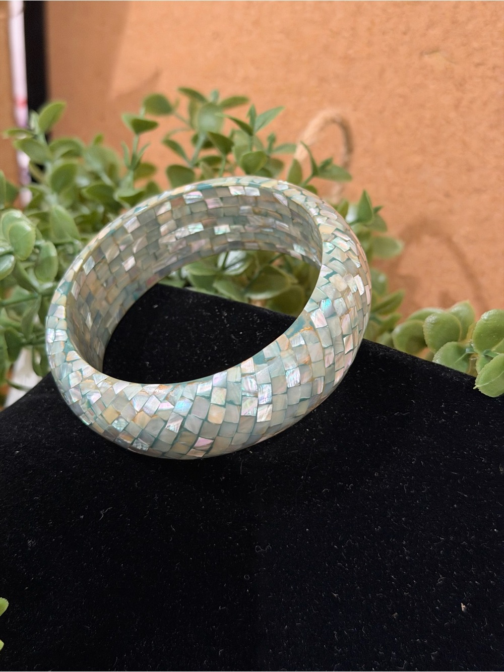 Iridescent Mother of Pearl Mosaic Bangle Bracelet - White/Opal Tones